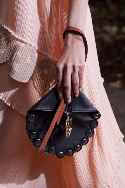 Look 186